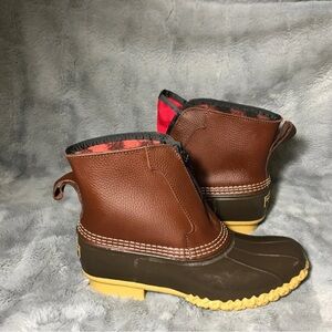 L.L. Bean Women's Bean Boots, 7" Fleece-Lined Insulated Front-Zip Size 9 Women's